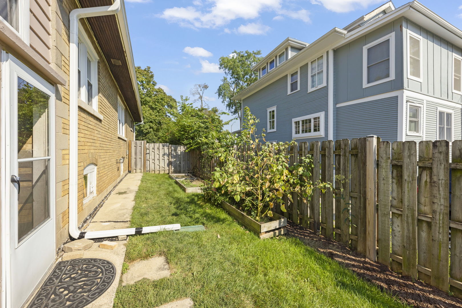 1002 N President Street
