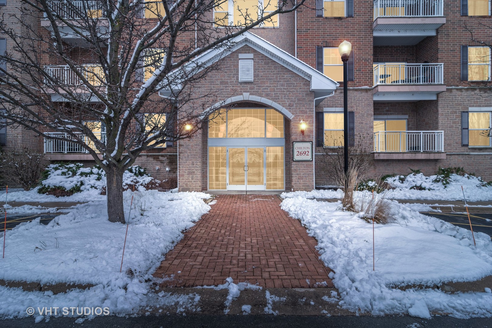 2692 Stone Circle Unit: 203