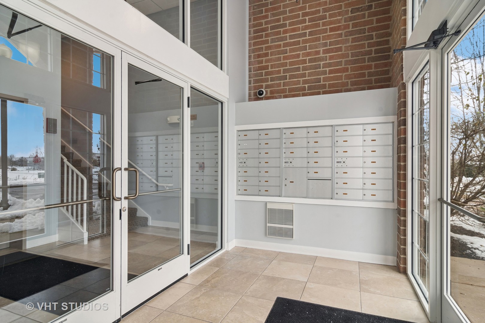 2692 Stone Circle Unit: 203