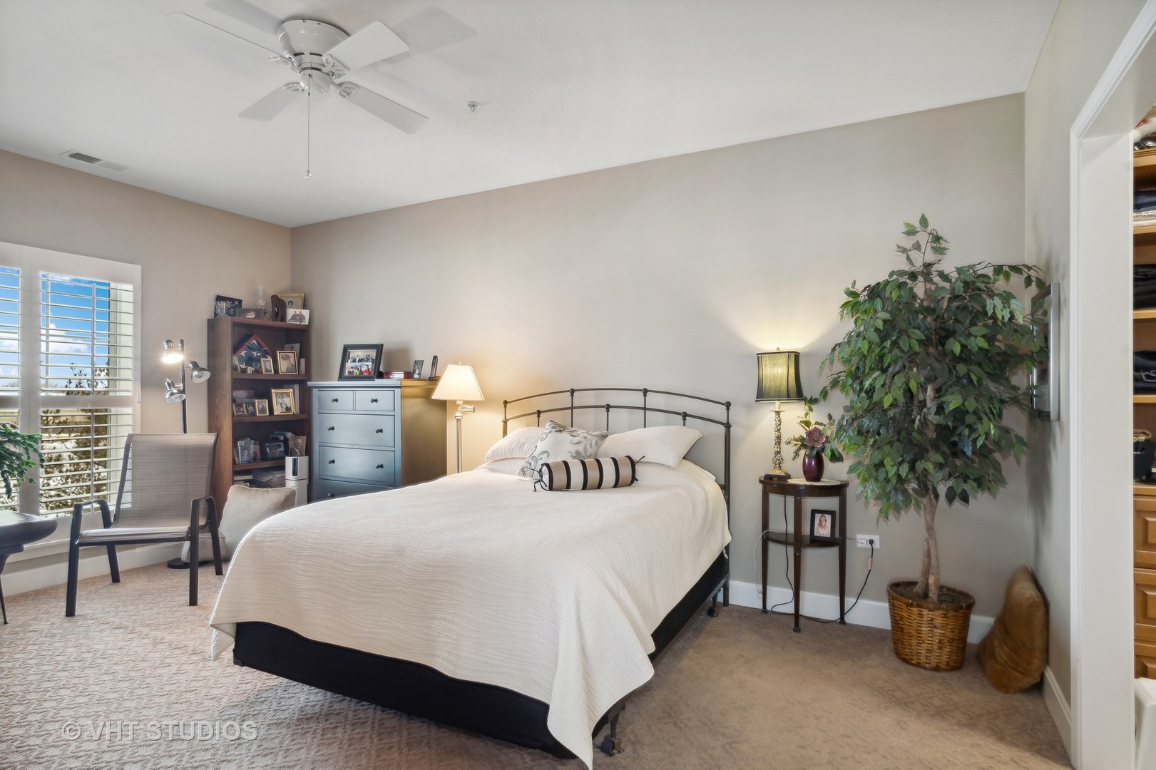 2692 Stone Circle Unit: 203