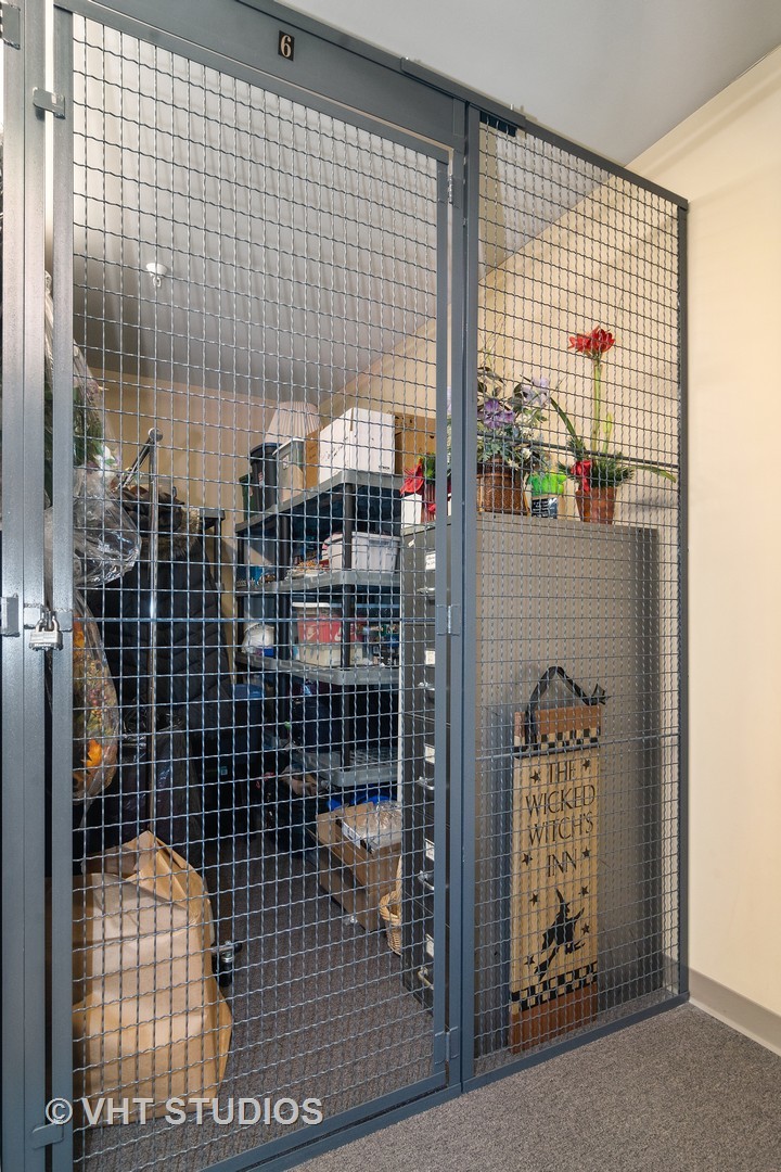 2692 Stone Circle Unit: 203