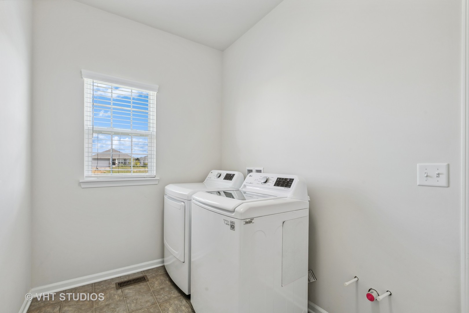 721 Maplewood Circle