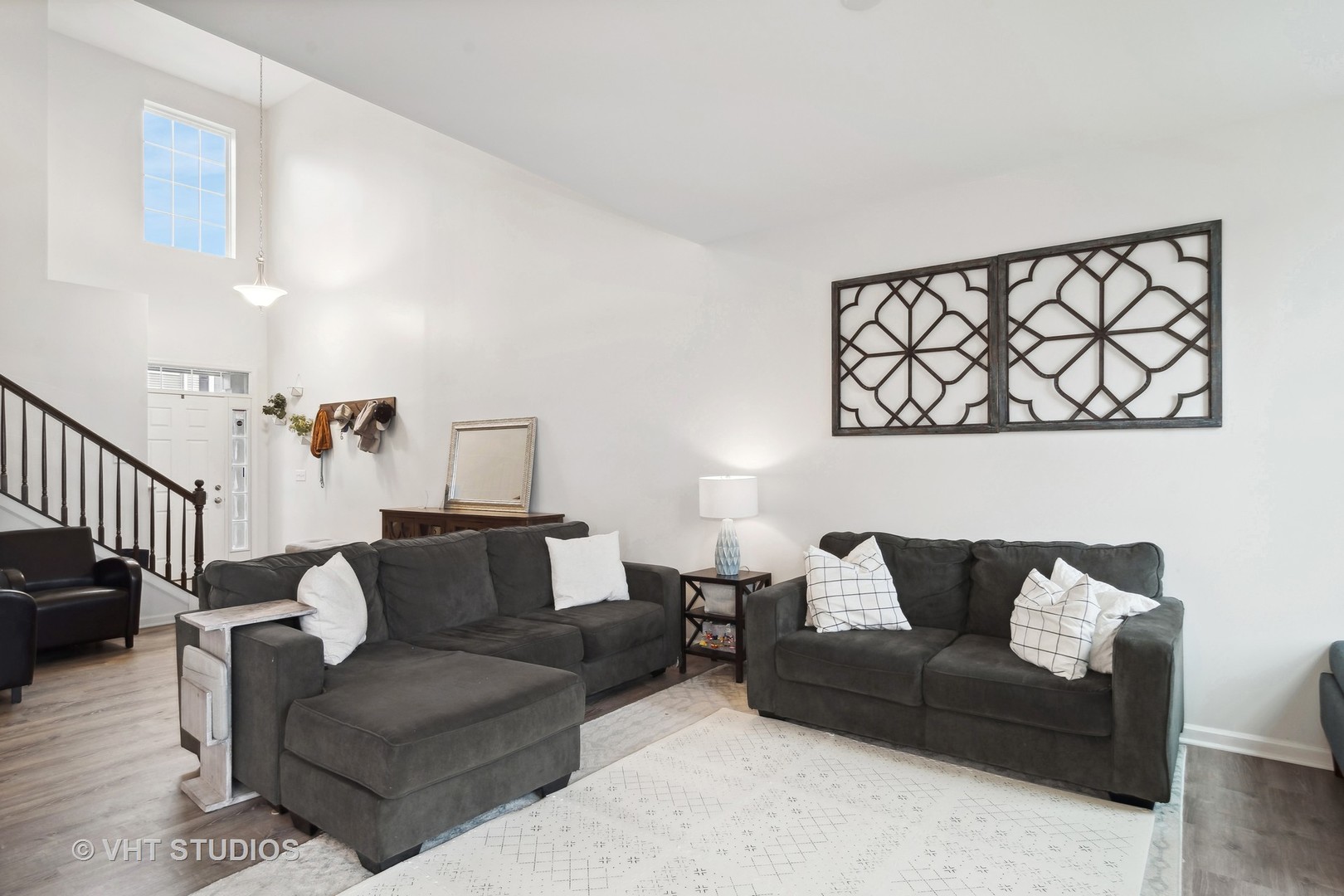 9832 Cummings Street