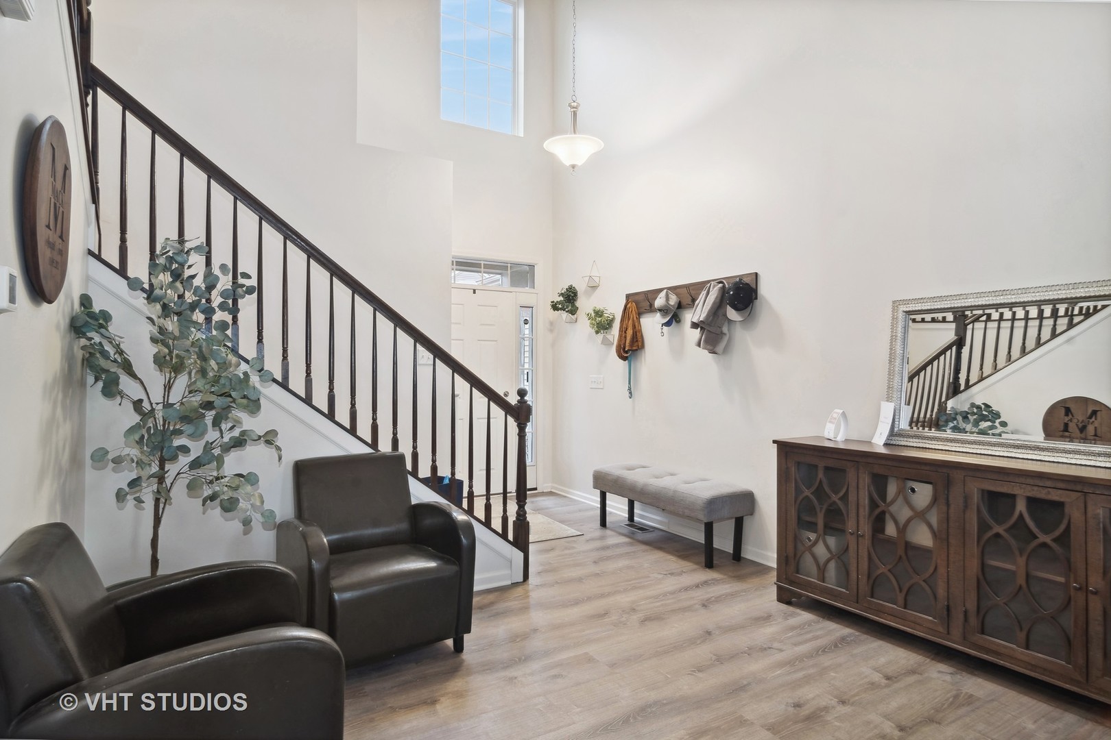 9832 Cummings Street