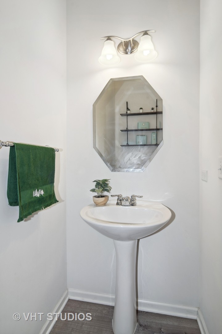 9832 Cummings Street