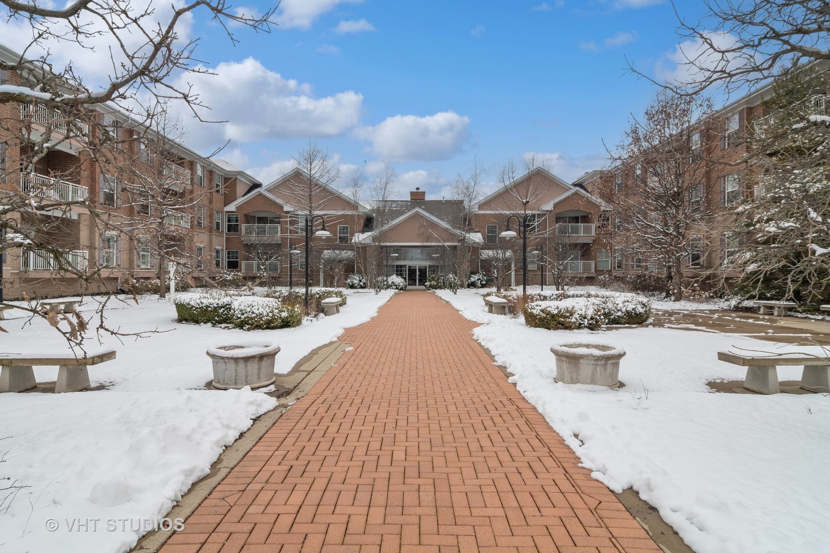 2676 Stone Circle Unit: 107
