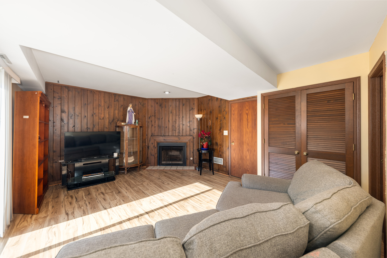 27W307 Melrose Lane Unit: 307