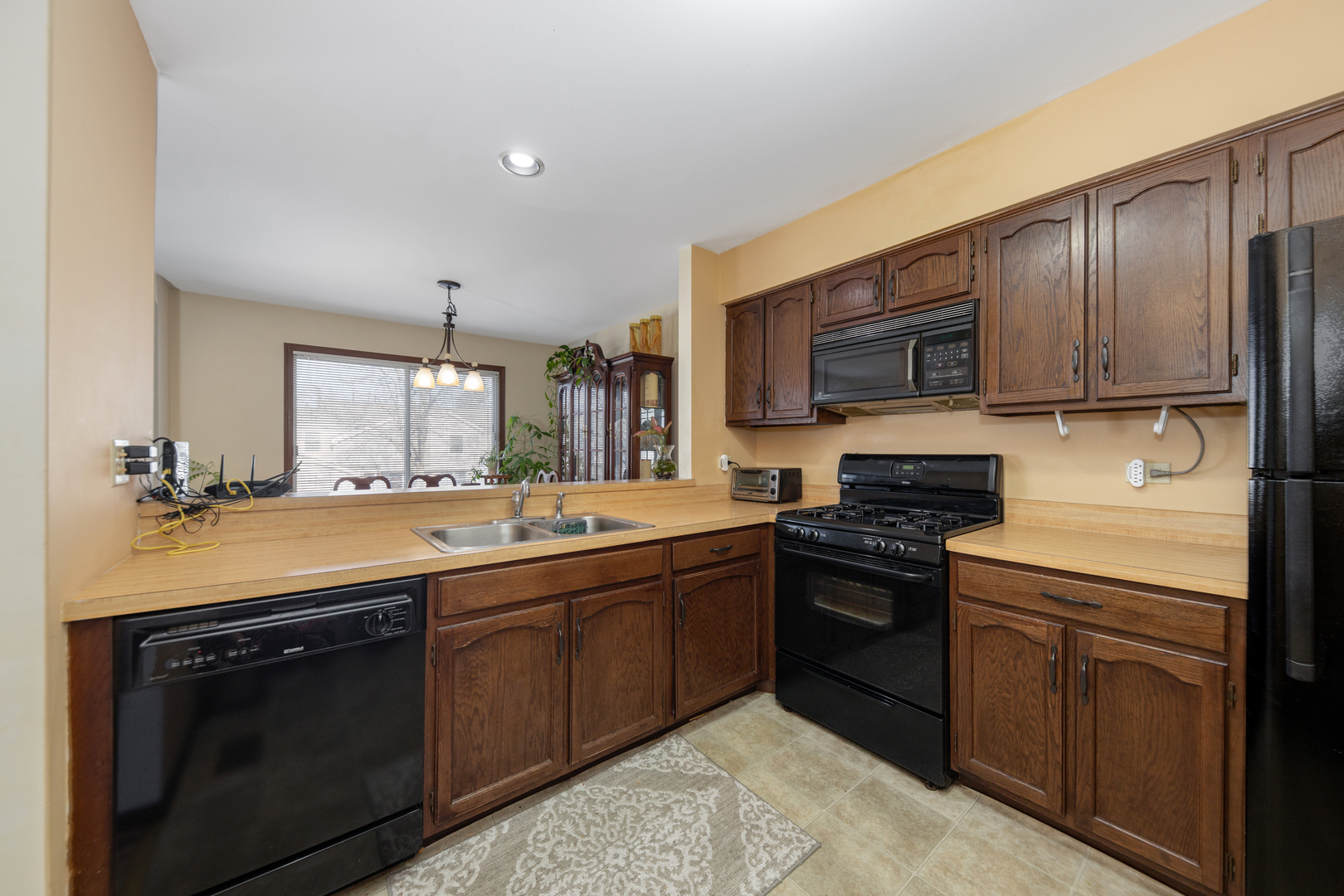 27W307 Melrose Lane Unit: 307