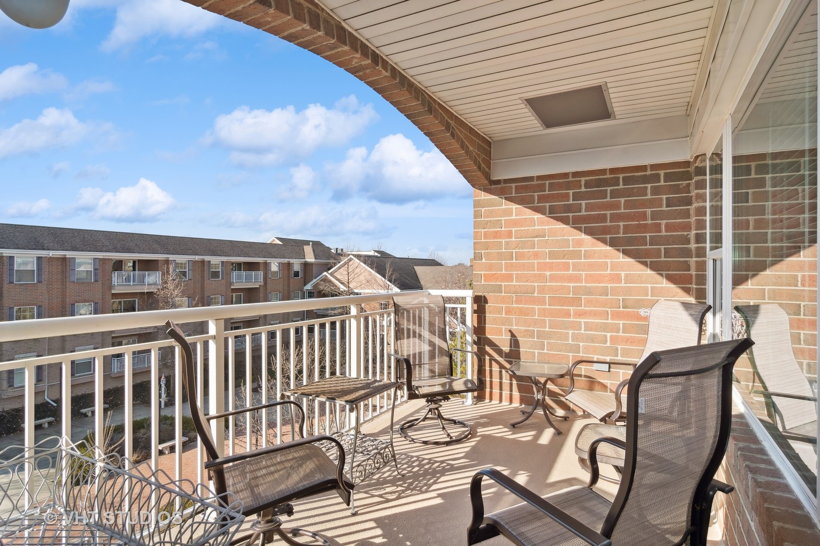 2692 Stone Circle Unit: 304