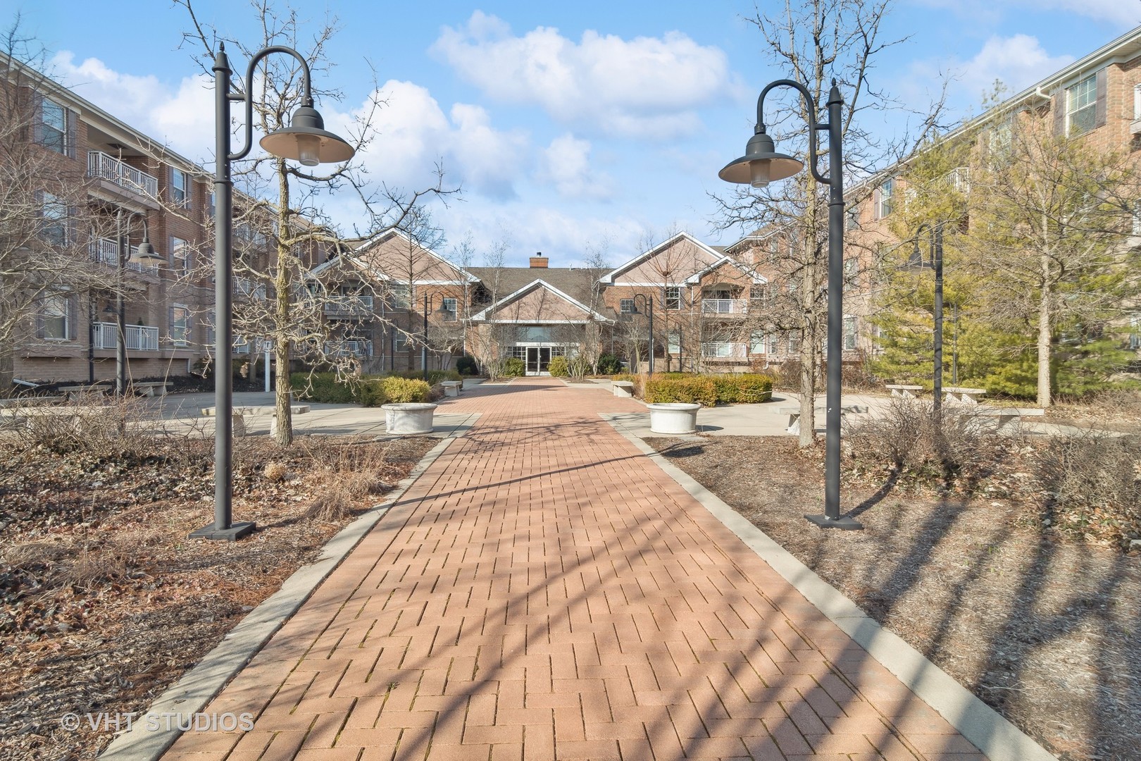 2692 Stone Circle Unit: 304