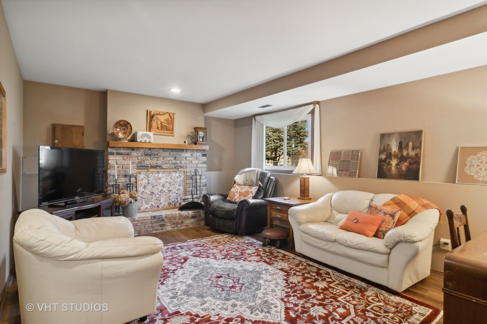 208 E South Street
