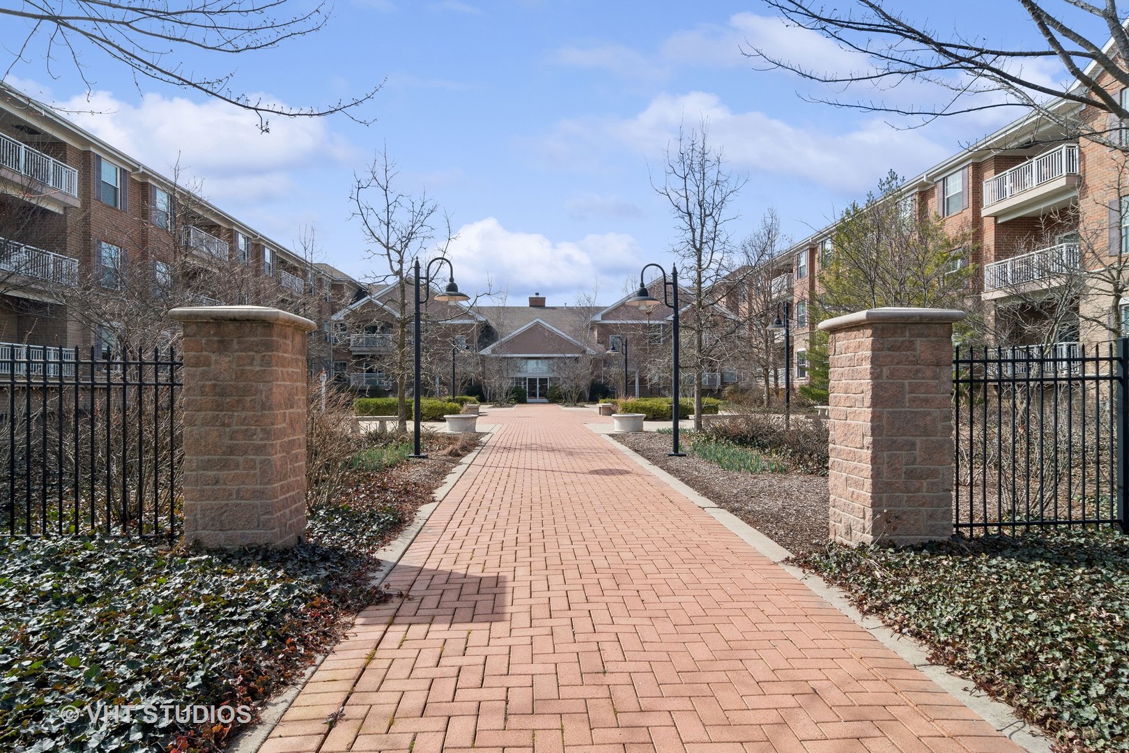 2676 Stone Circle Unit: 212