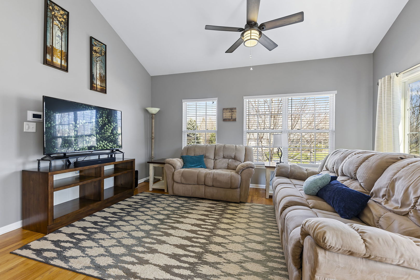 641 E Willow Street E