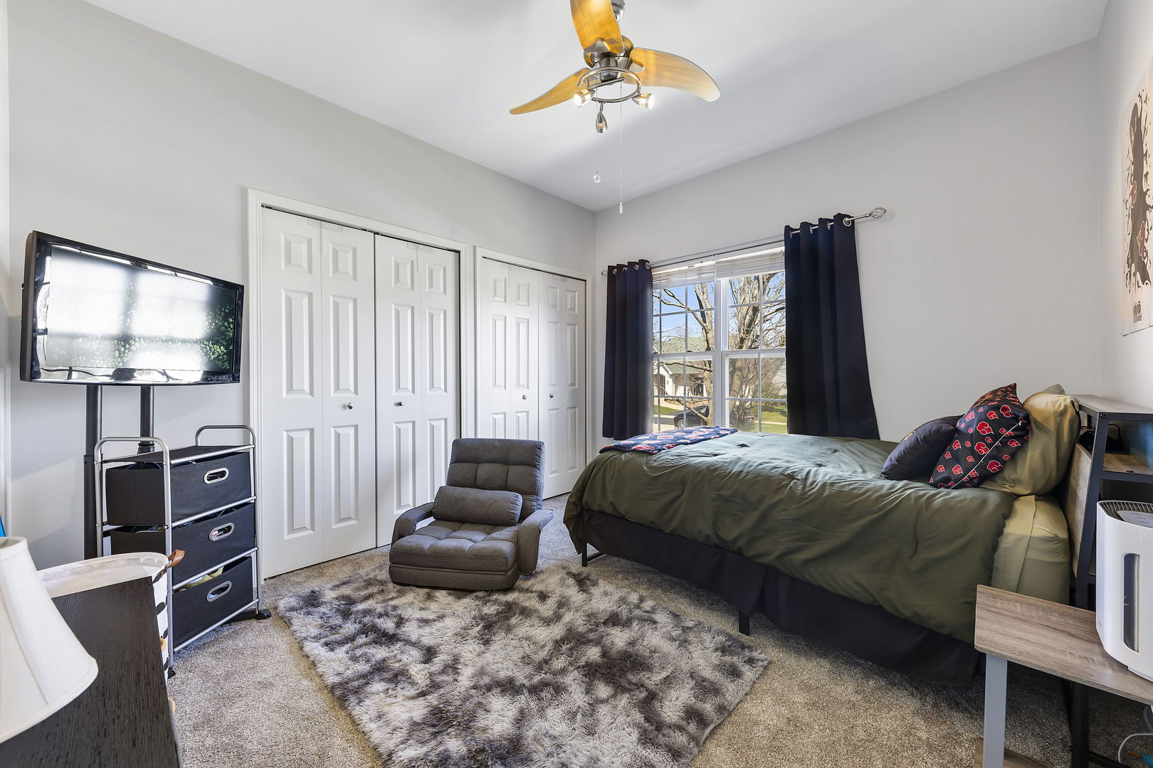 641 E Willow Street E