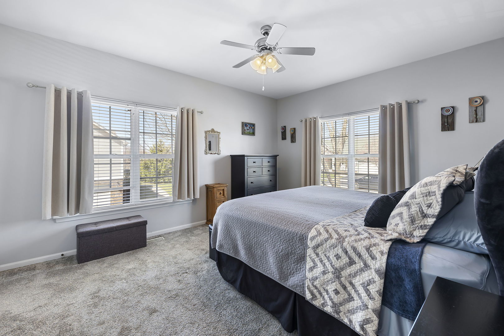 641 E Willow Street E