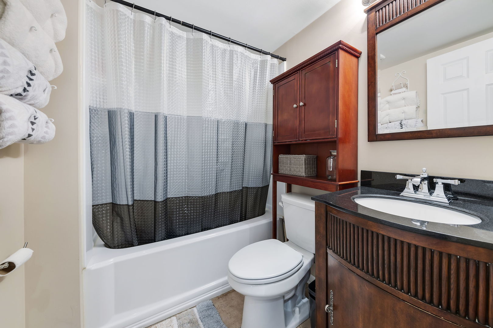 641 E Willow Street E