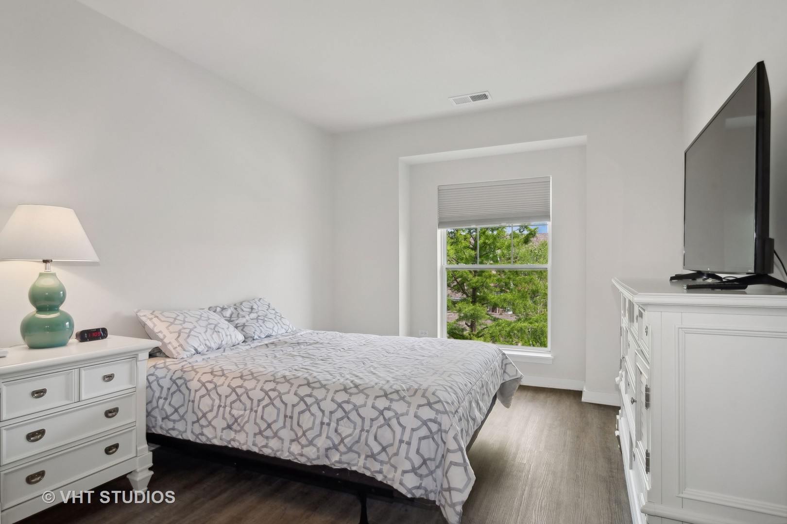 2676 Stone Circle Unit: 304