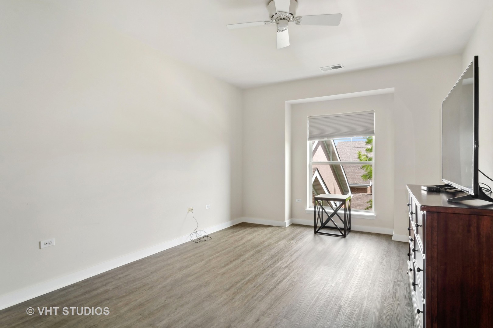 2676 Stone Circle Unit: 304