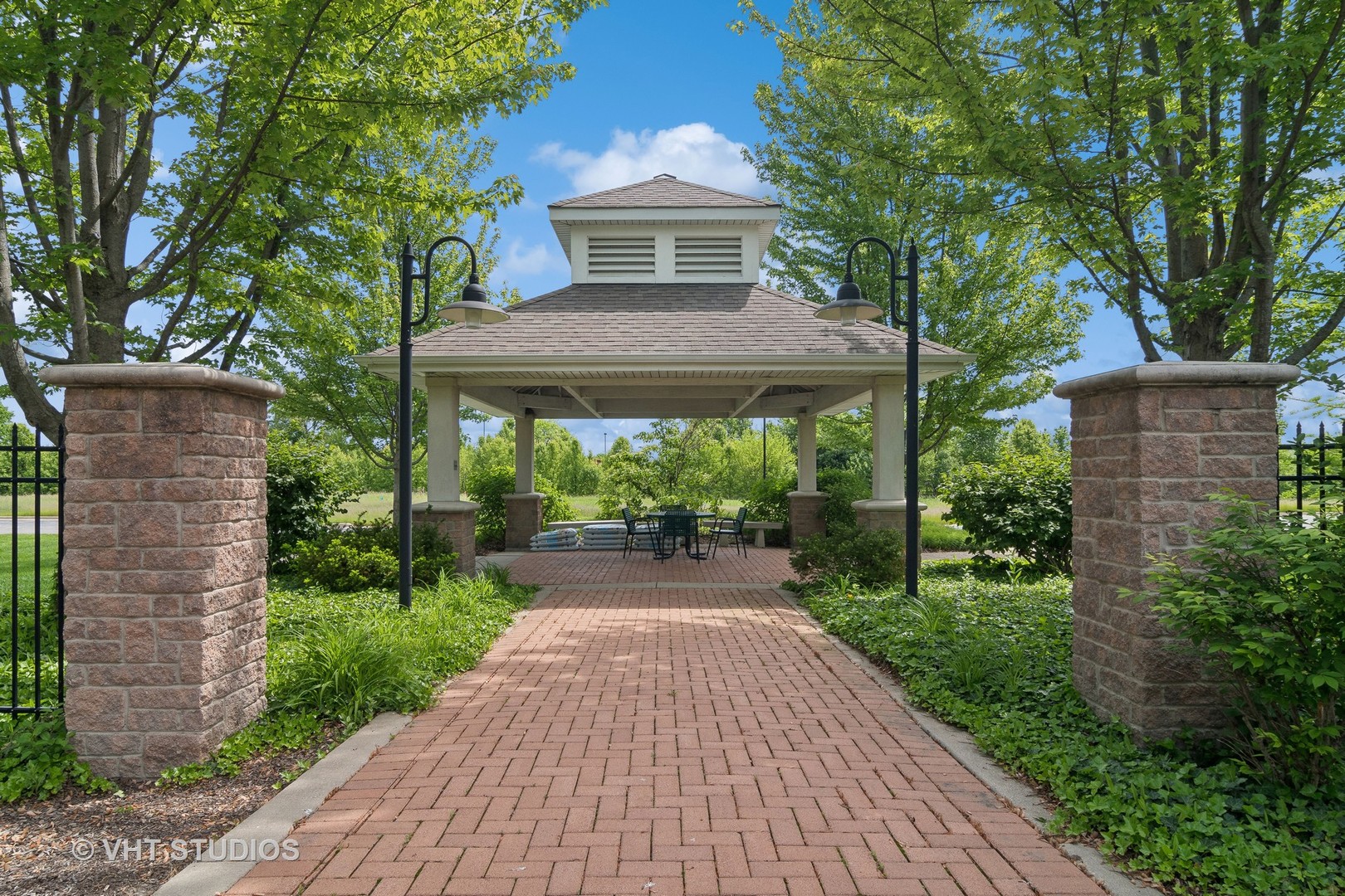 2676 Stone Circle Unit: 304