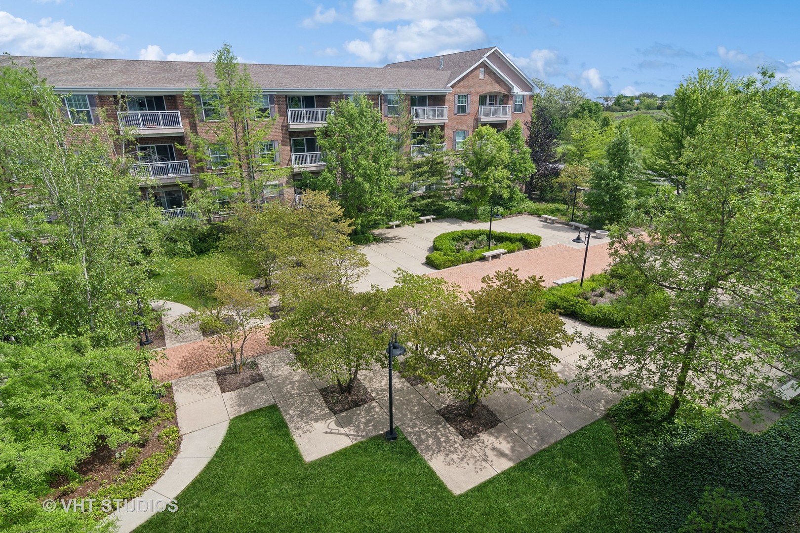 2676 Stone Circle Unit: 304