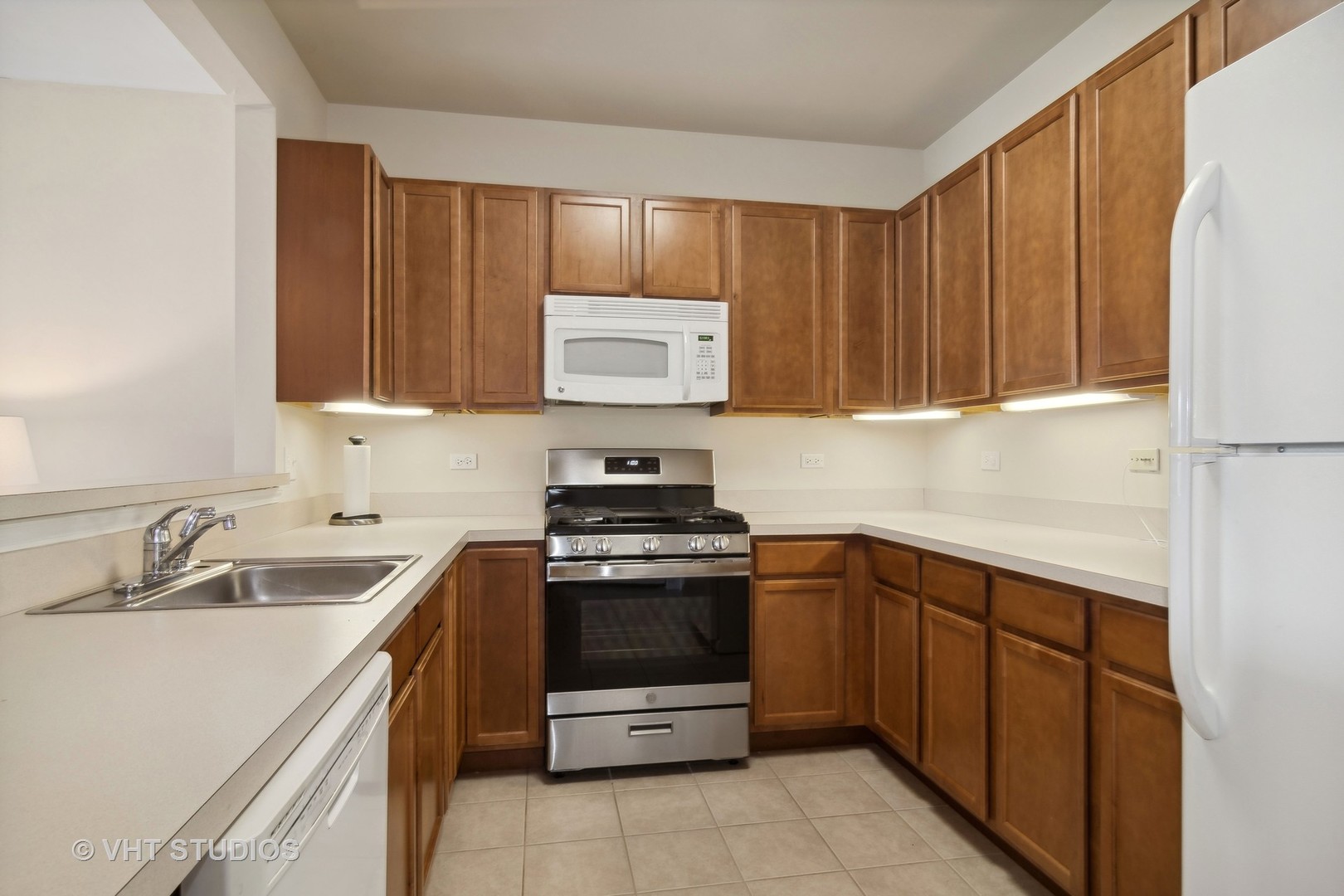 2676 Stone Circle Unit: 304