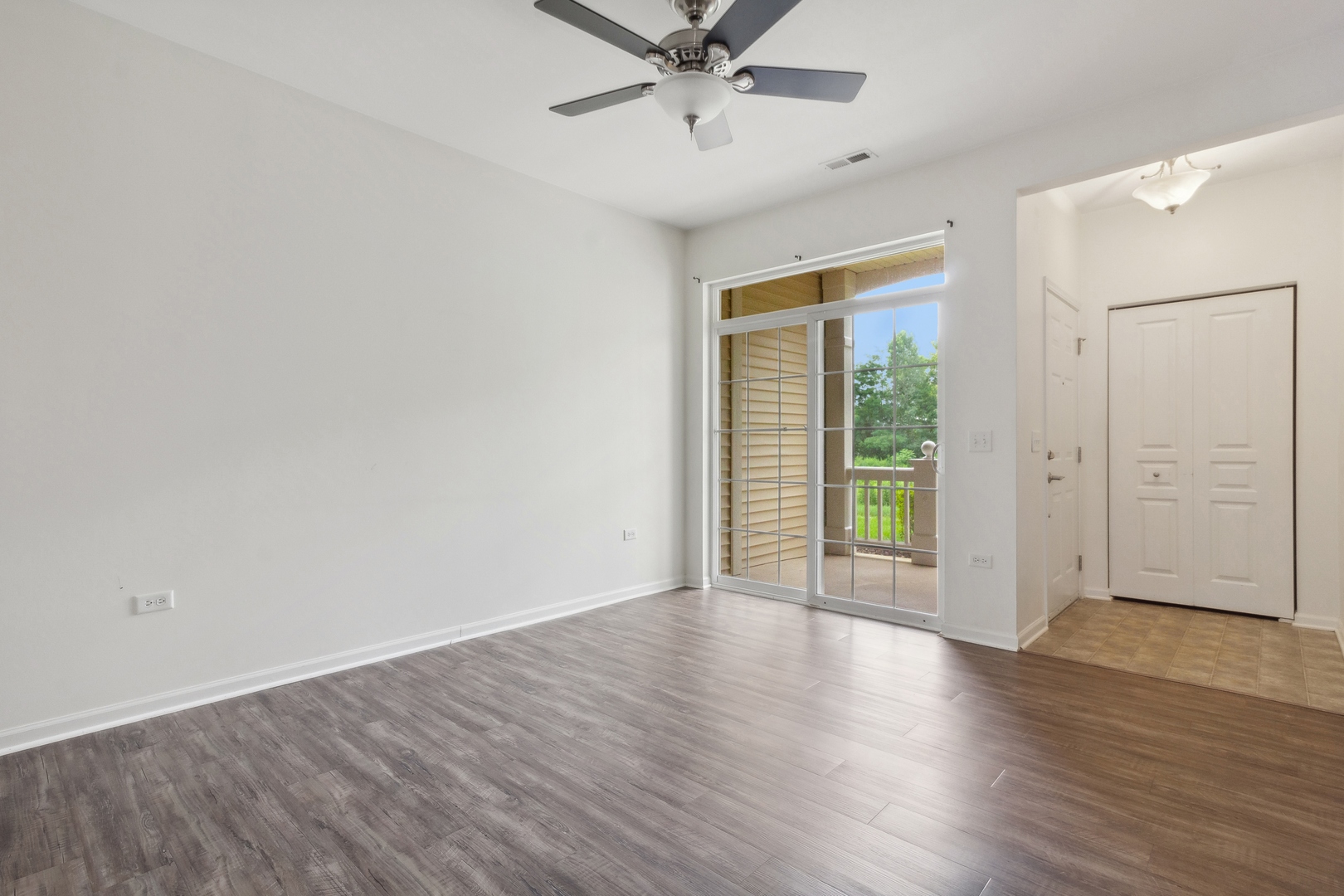 2250 Aurora Drive Unit: 4