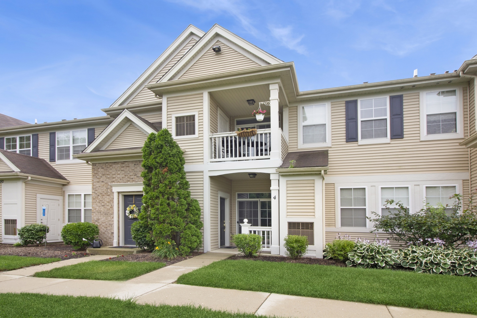 2250 Aurora Drive Unit: 4