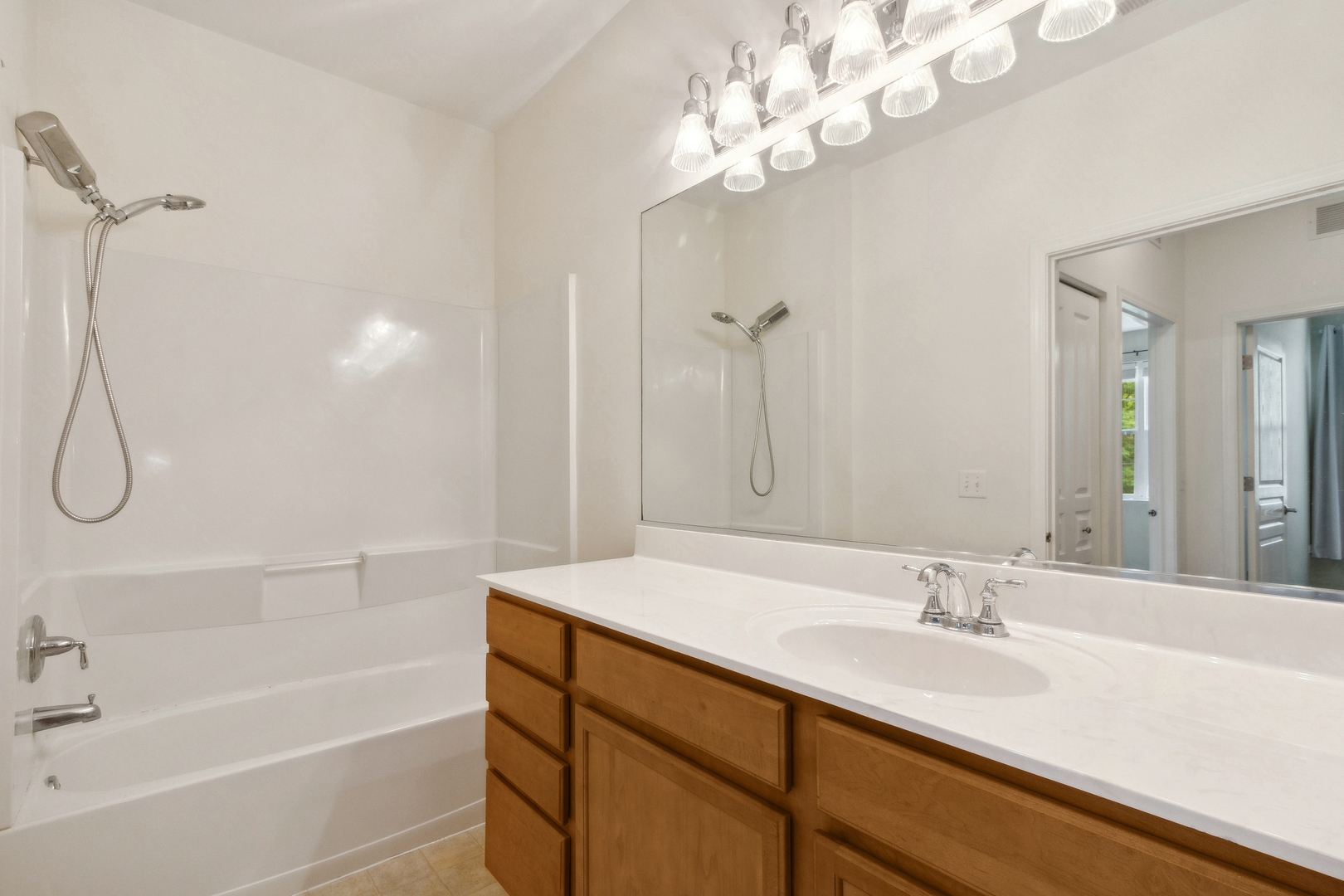2250 Aurora Drive Unit: 4