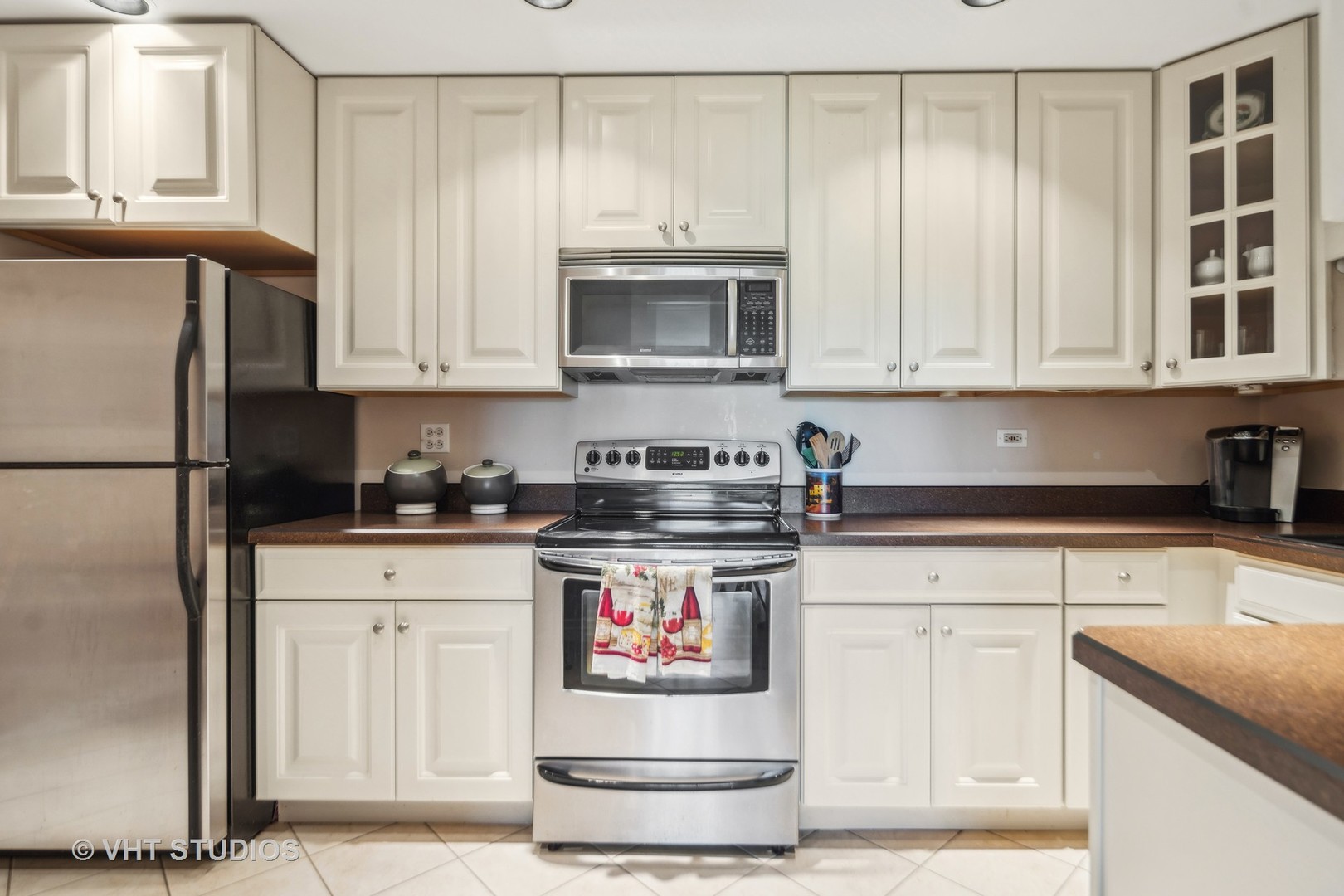 4224 Saratoga Avenue Unit: 304