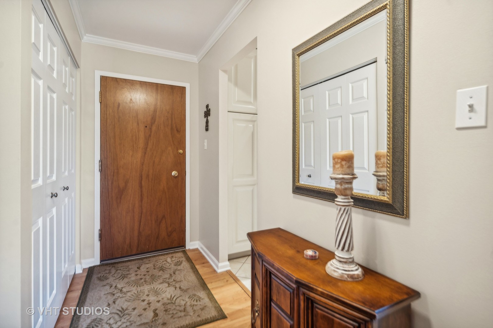 4224 Saratoga Avenue Unit: 304
