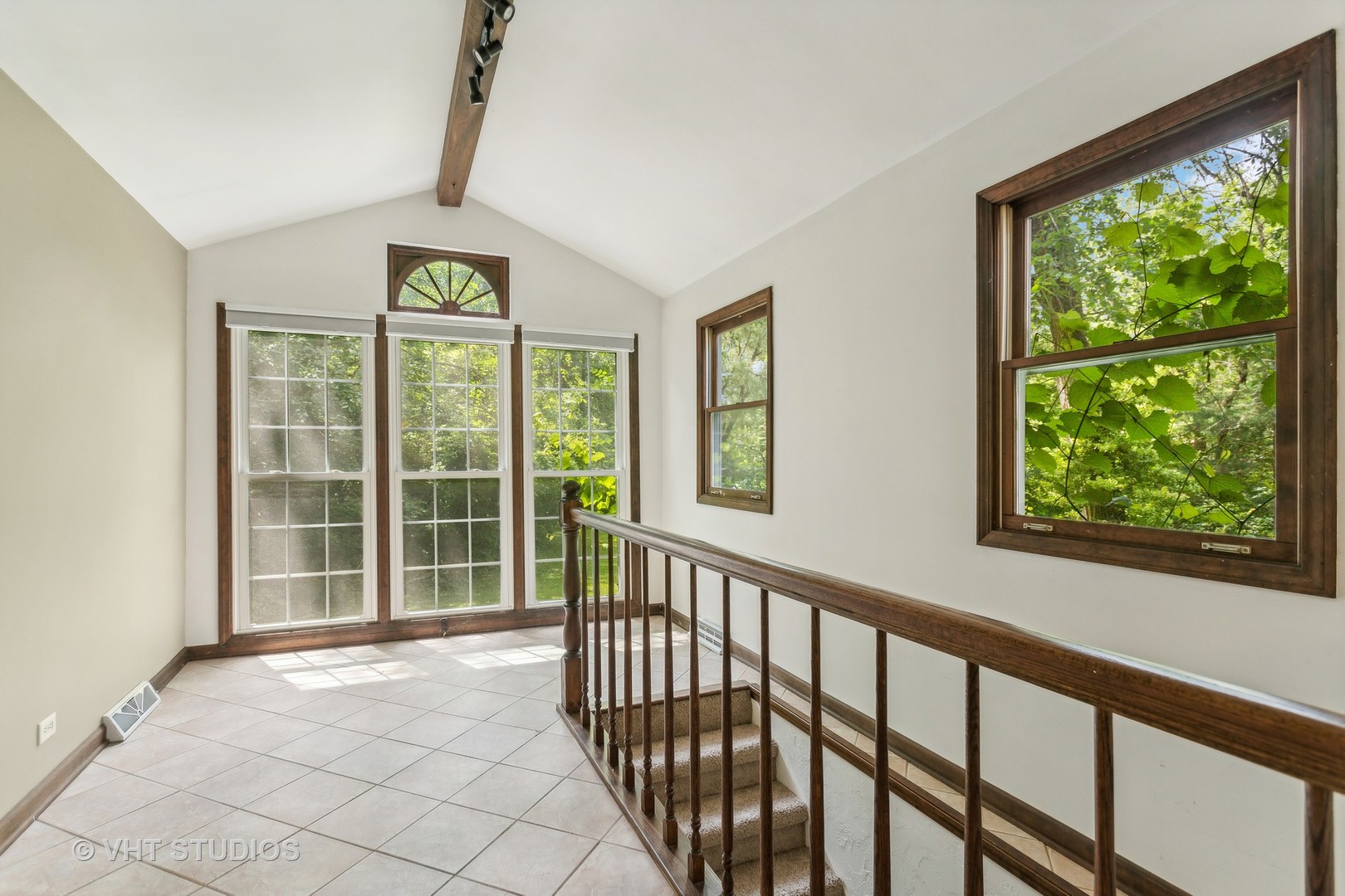 620 S Van Buren Street