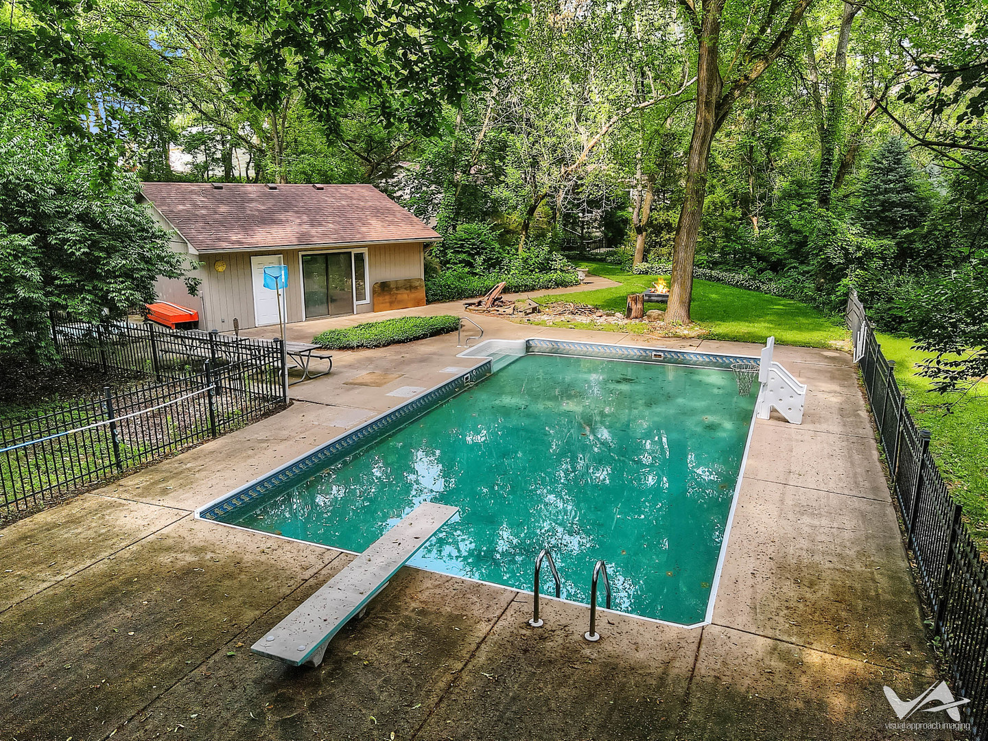 620 S Van Buren Street