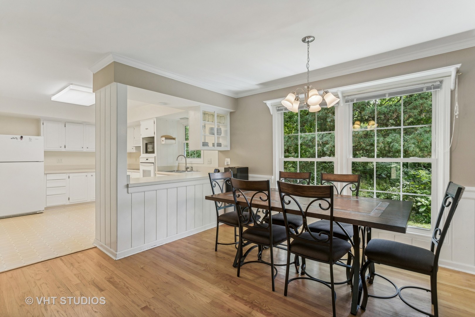 620 S Van Buren Street