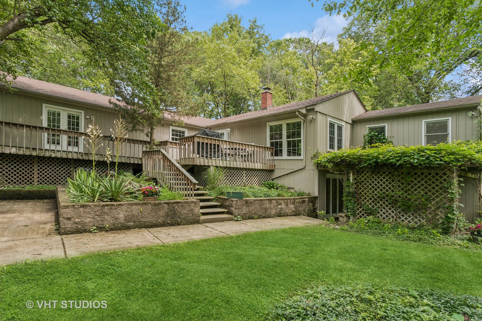 620 S Van Buren Street