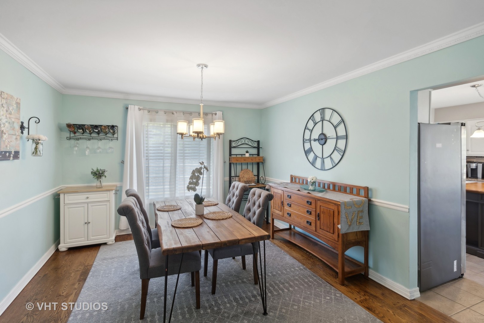 123 W Harbor Drive
