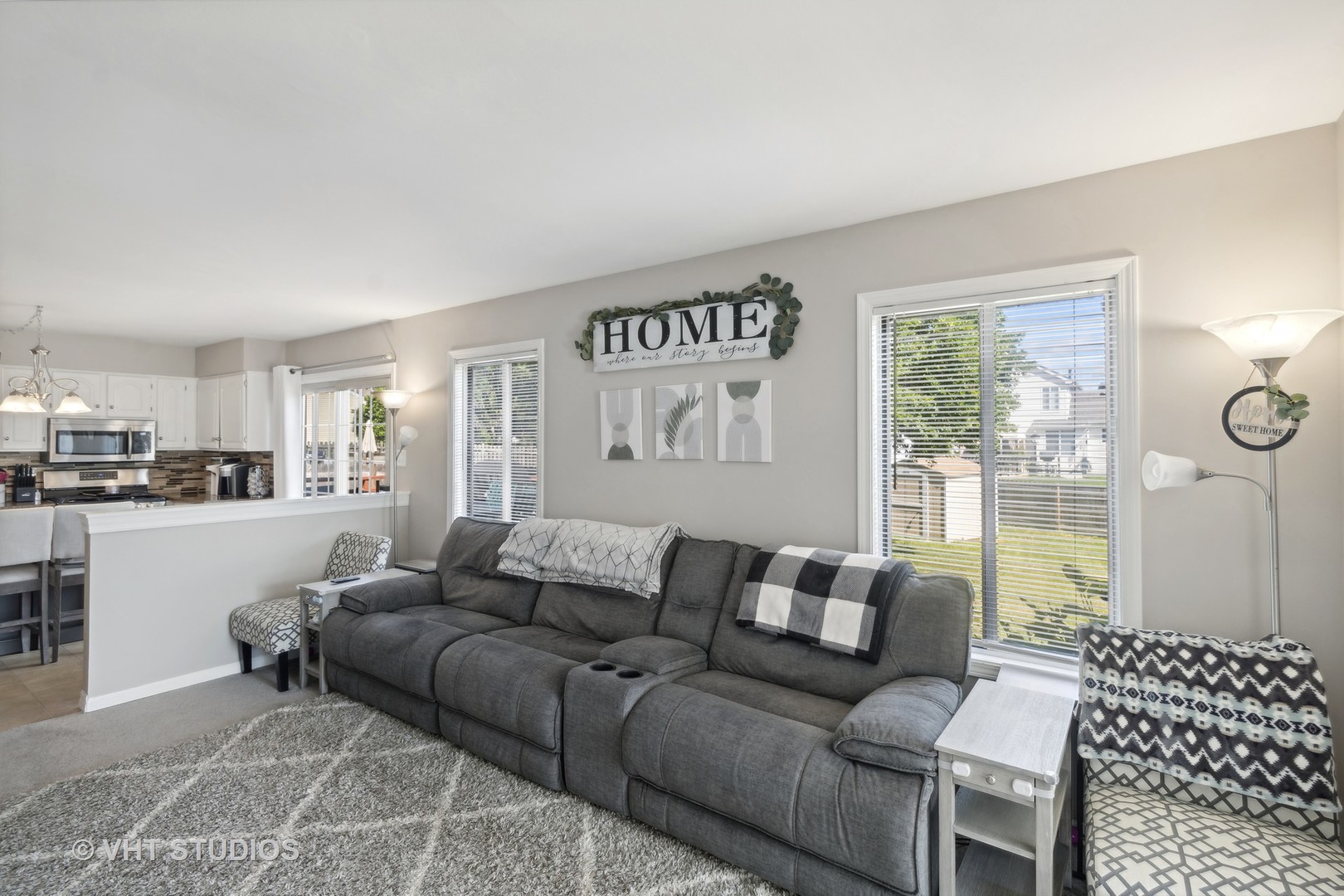 123 W Harbor Drive
