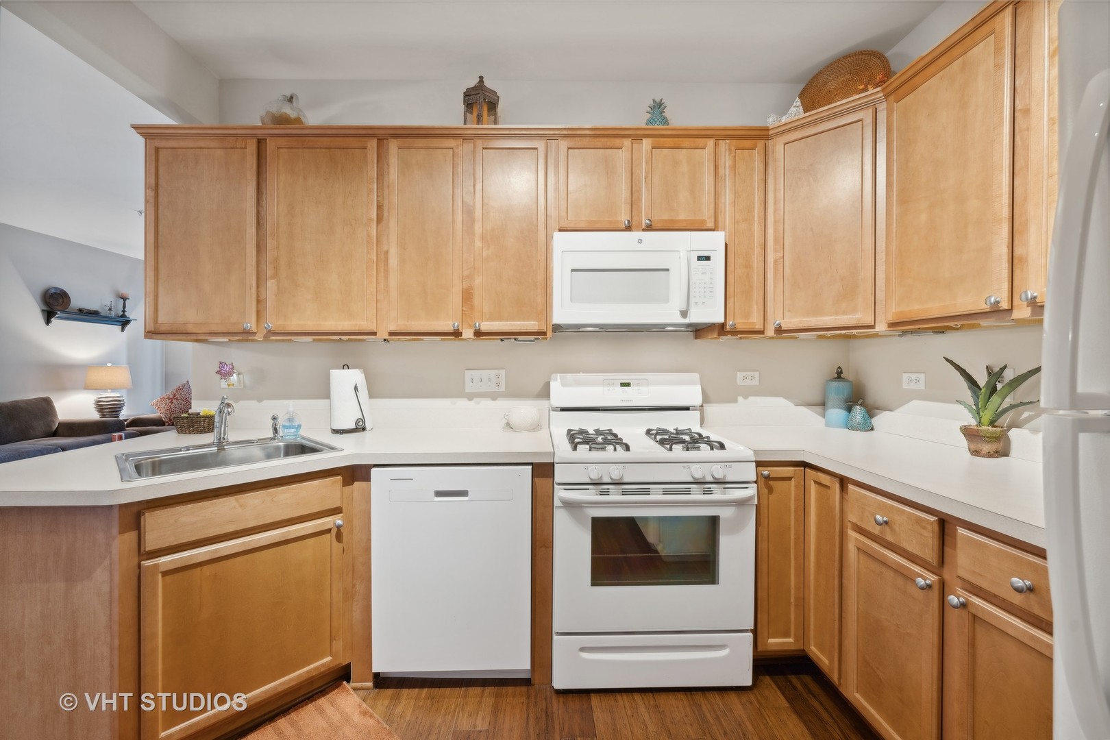 2692 Stone Circle Unit: 101