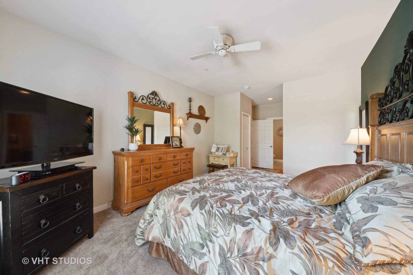 2692 Stone Circle Unit: 101