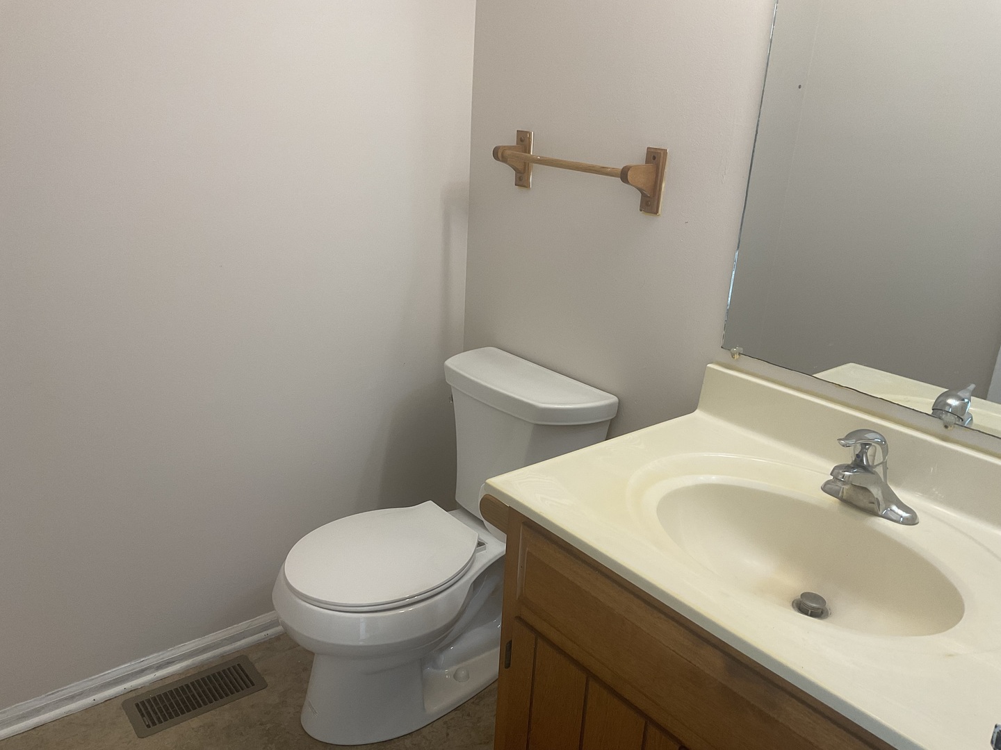 113 S Van Nortwick Avenue