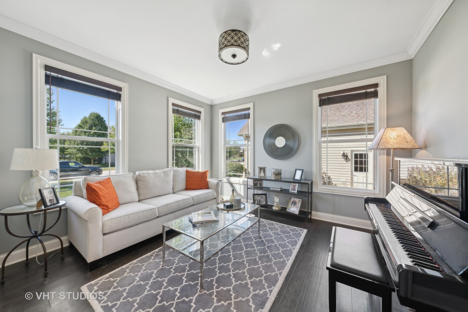 1545 FAIRFIELD Drive