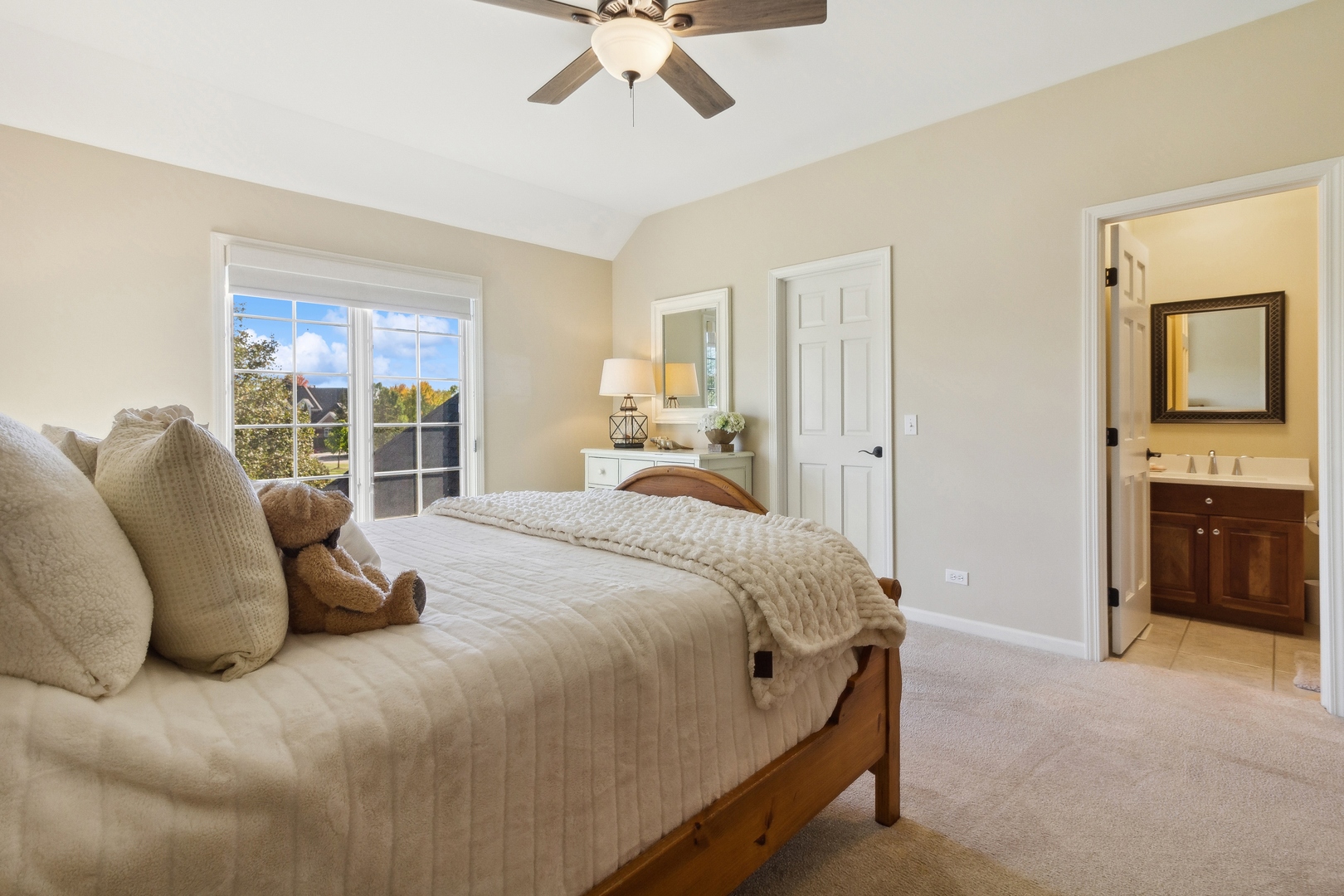 40W258 Ralph Waldo Emerson Lane