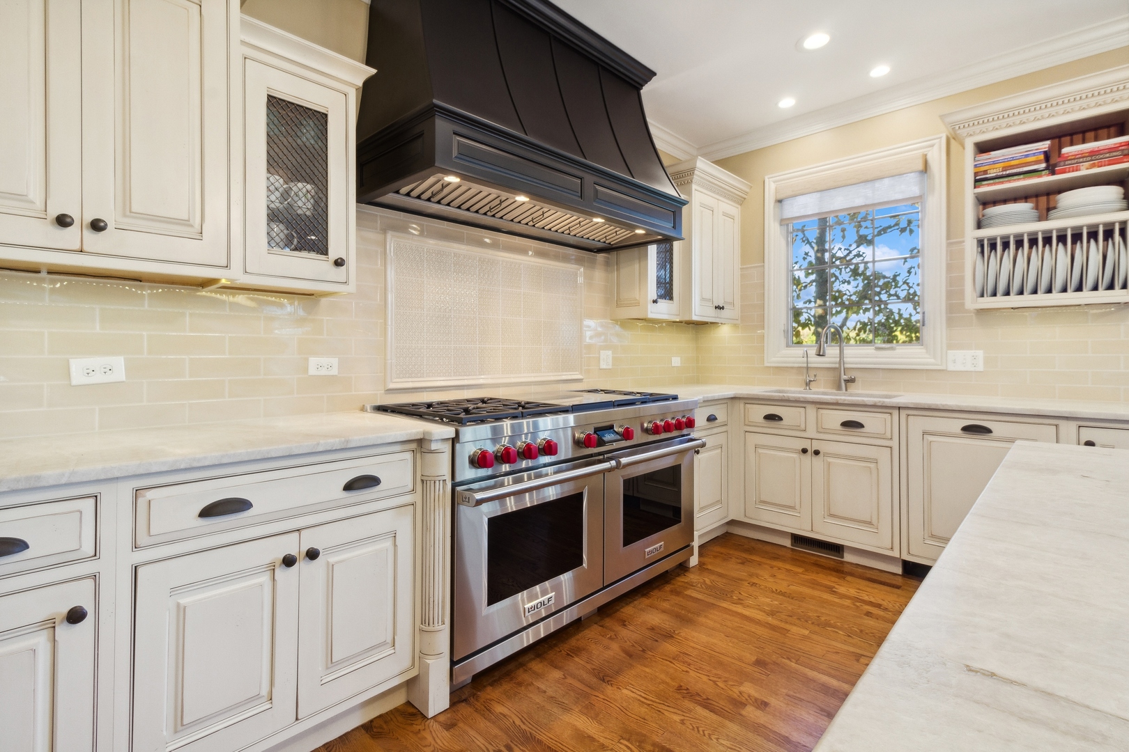 40W258 Ralph Waldo Emerson Lane