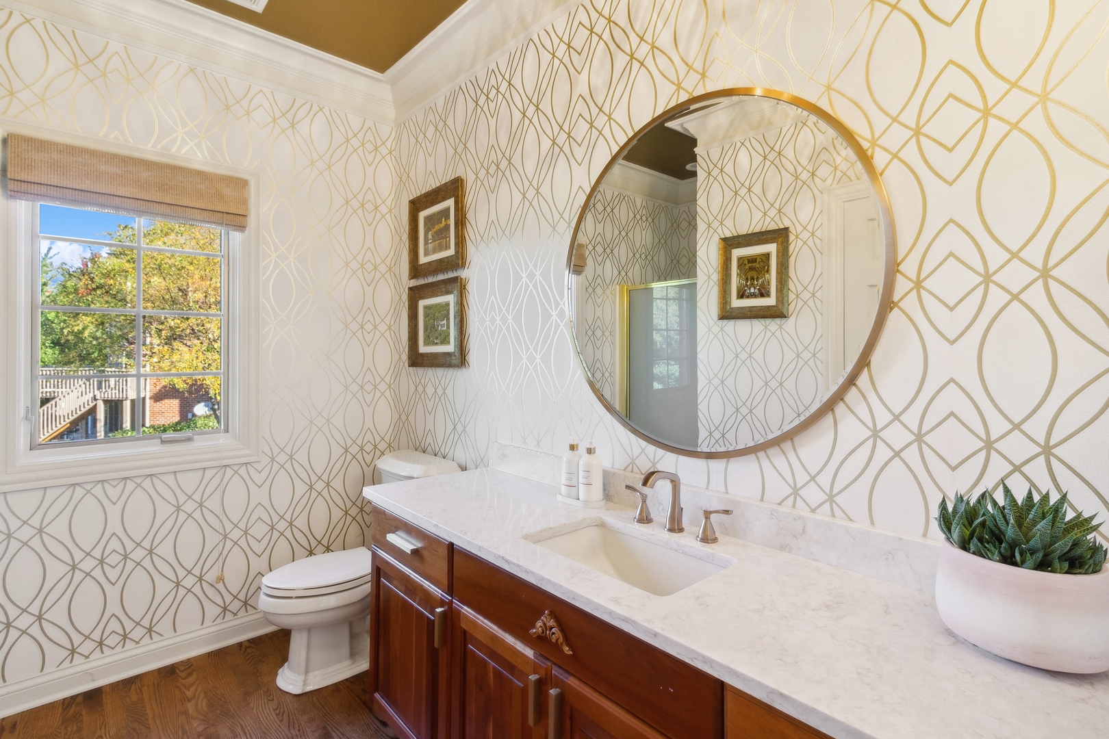 40W258 Ralph Waldo Emerson Lane