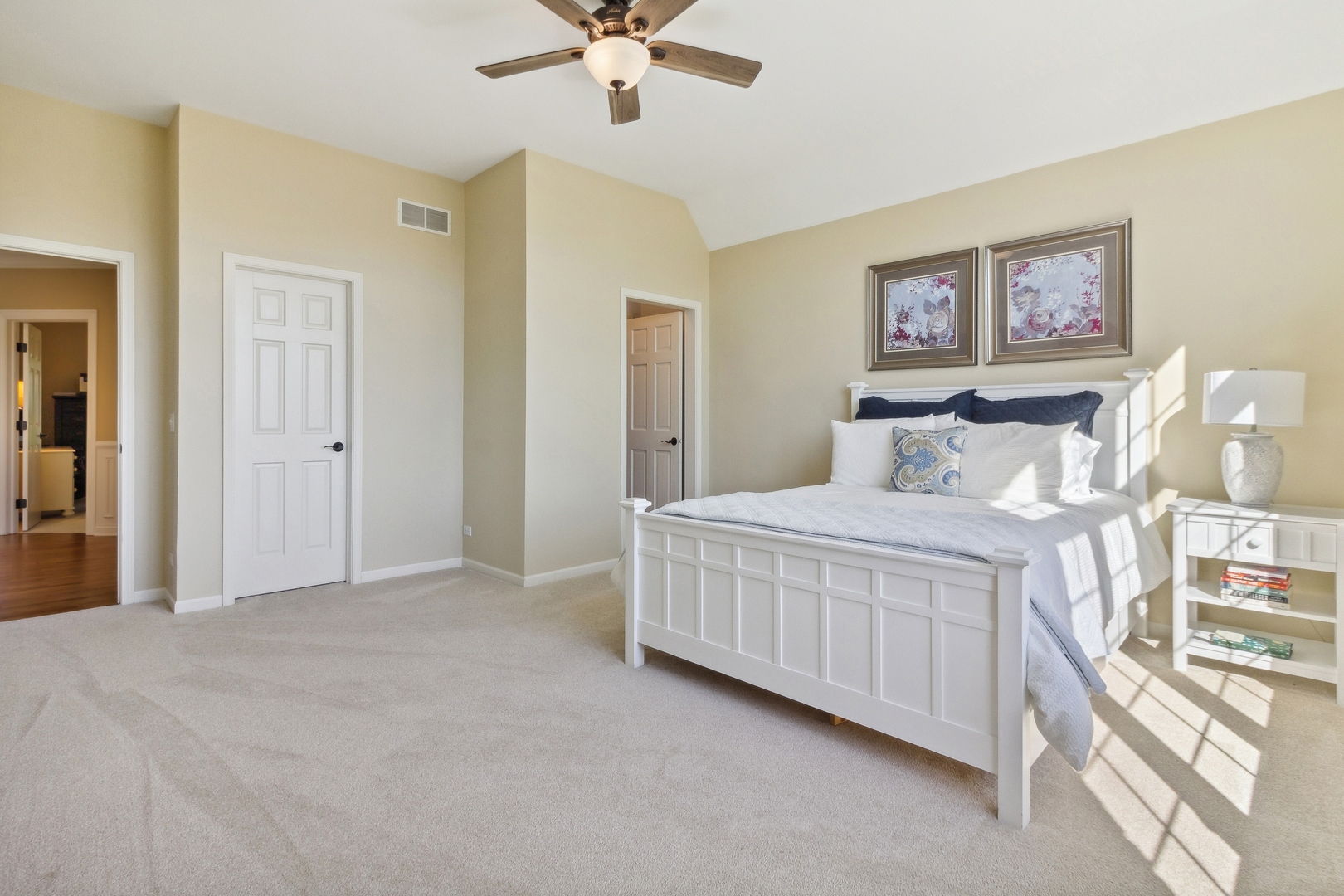 40W258 Ralph Waldo Emerson Lane