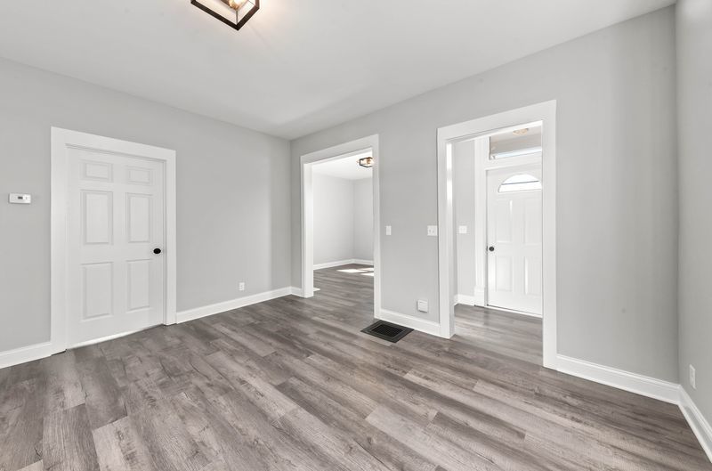 317 N Locust Street