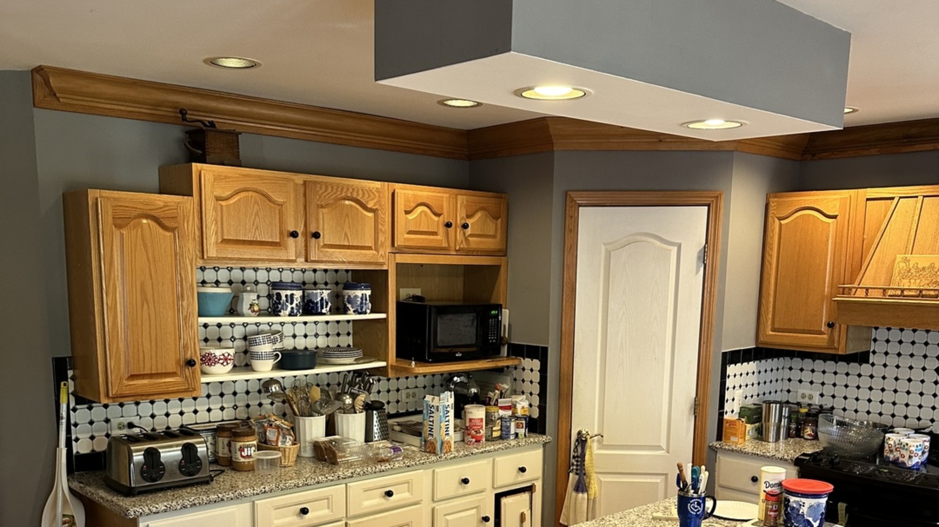 473 Ridgelawn Trail