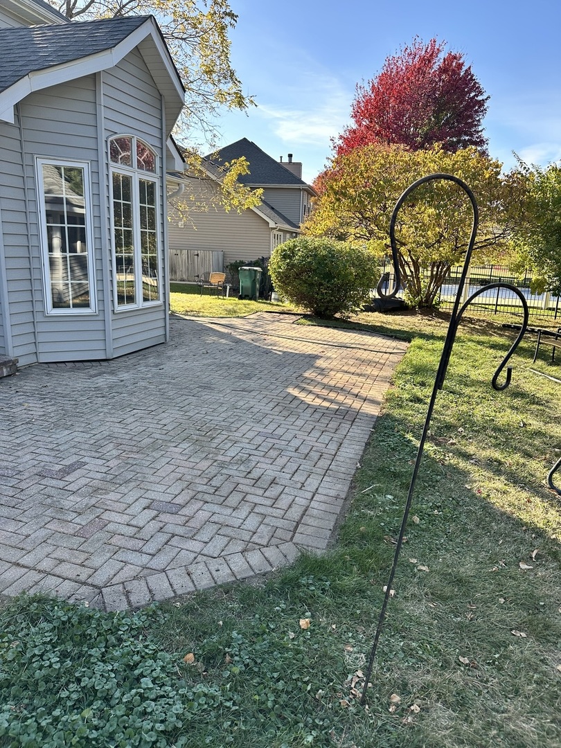 473 Ridgelawn Trail