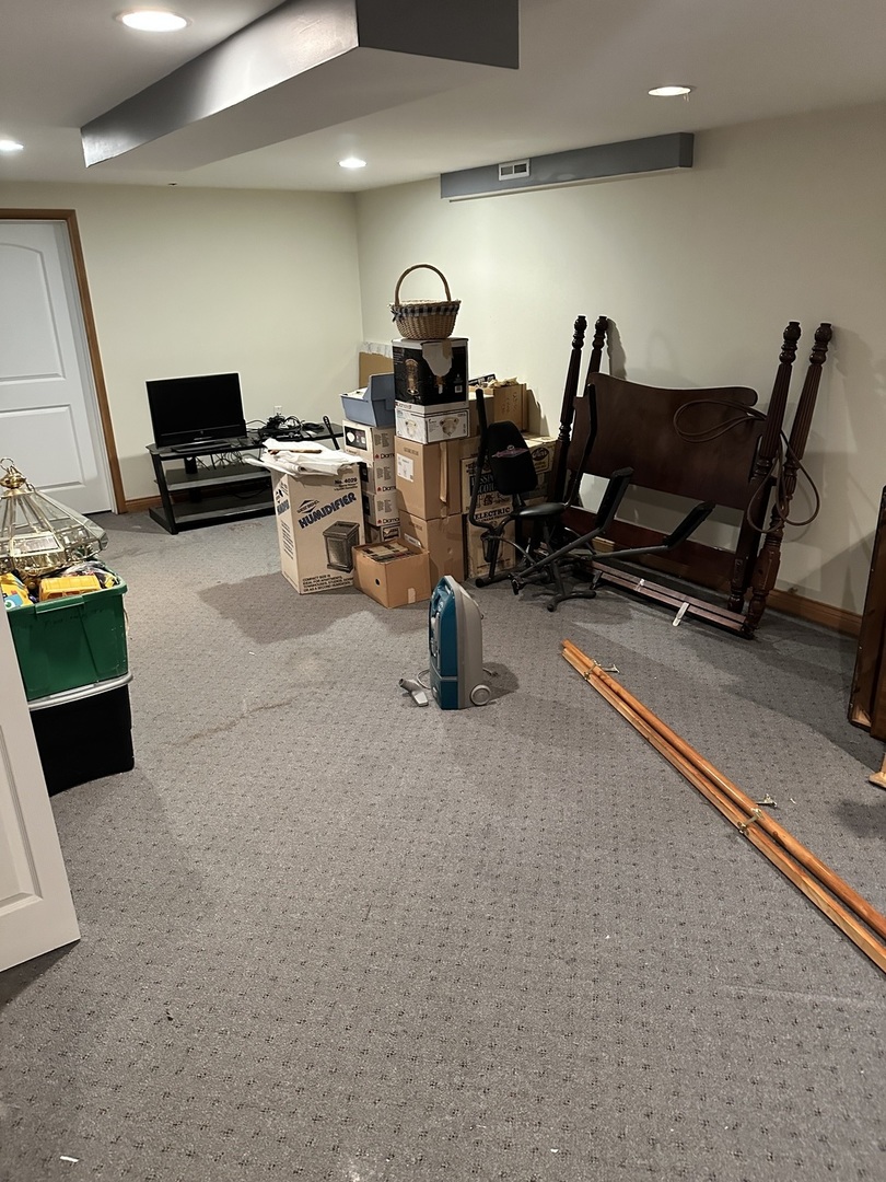 473 Ridgelawn Trail