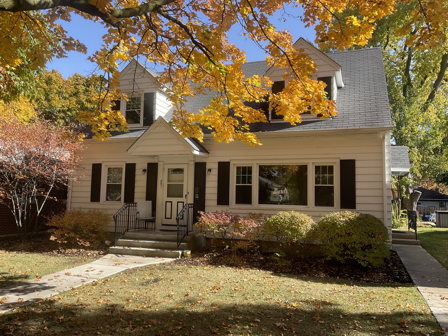 521 Anderson Boulevard Unit: UPPER