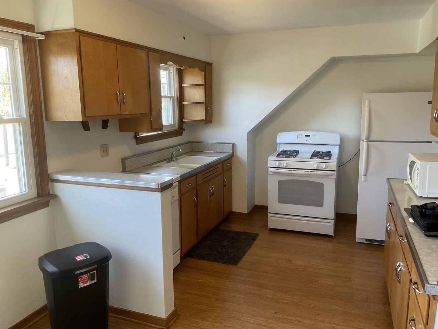 521 Anderson Boulevard Unit: UPPER